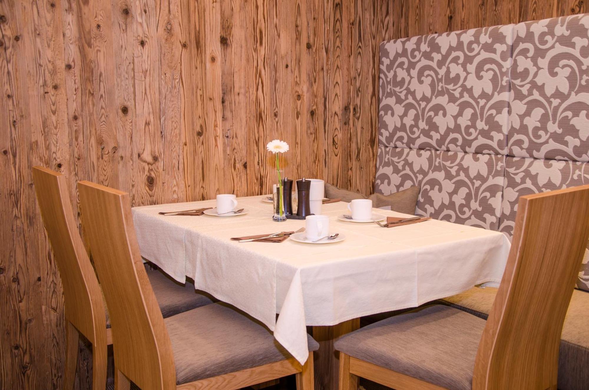 Garni Mirabell Hotel Ischgl