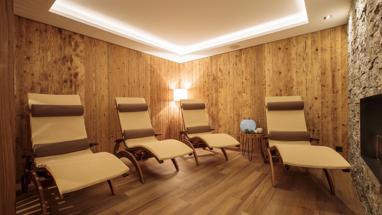 Hotel Garni Mirabell 3*