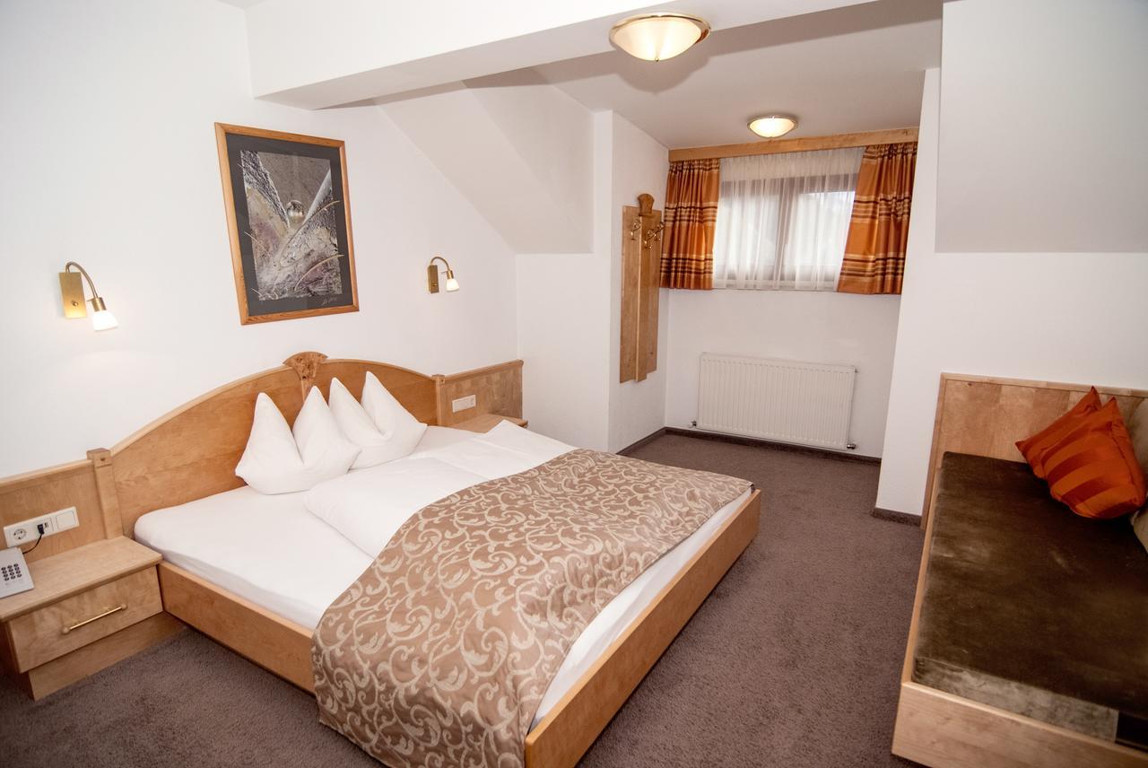 Hotel Garni Mirabell Ischgl